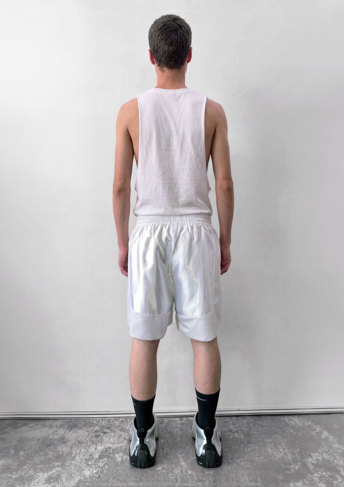 BASKETBALL 1 SHORTS - WHITE