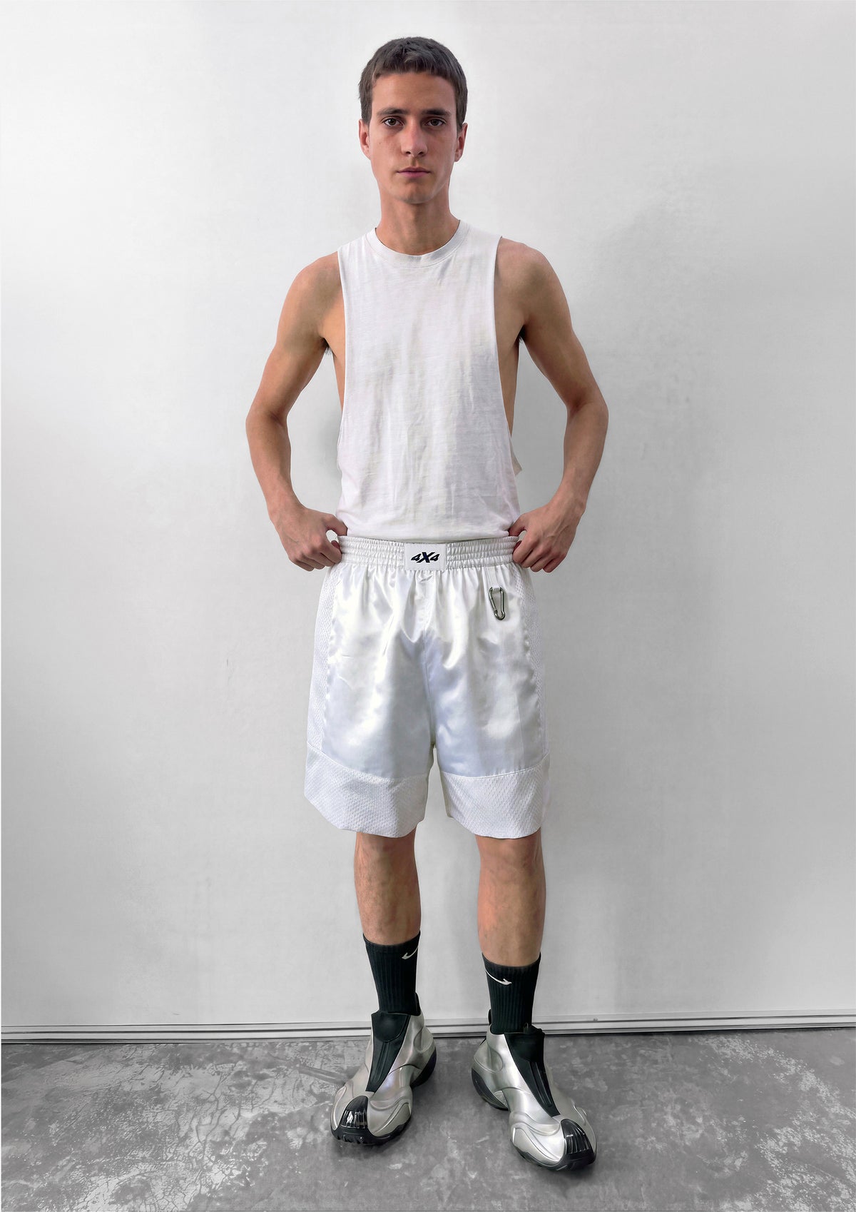 BASKETBALL 1 SHORTS - WHITE